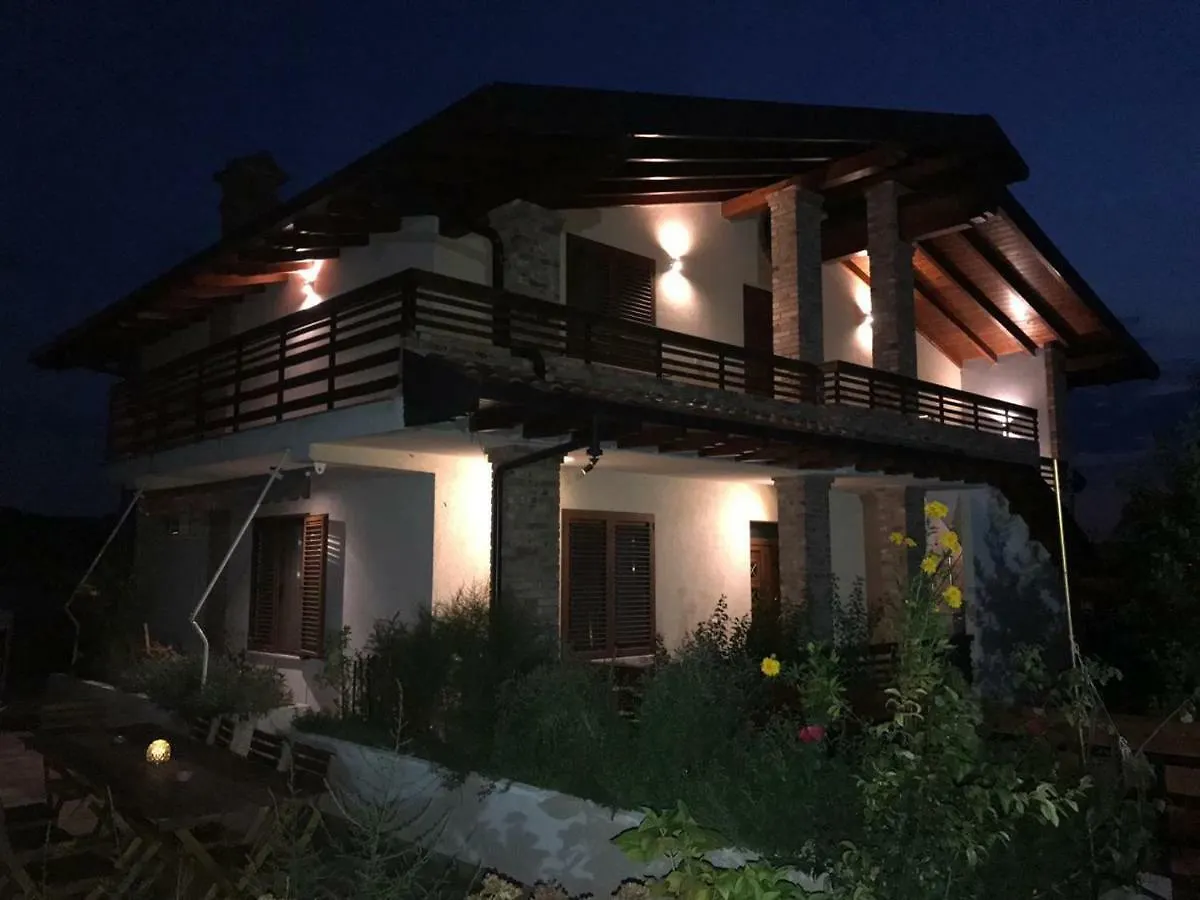 Sara'S Villa Szkodra 0*,  Albania