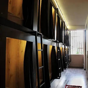 Hostel 90pods & C O Working, Shkoder